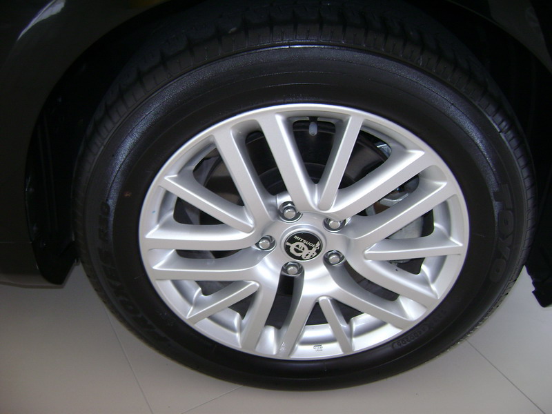 MITSUOKA GALUE 3 2.5 2495 5TIP — view 3