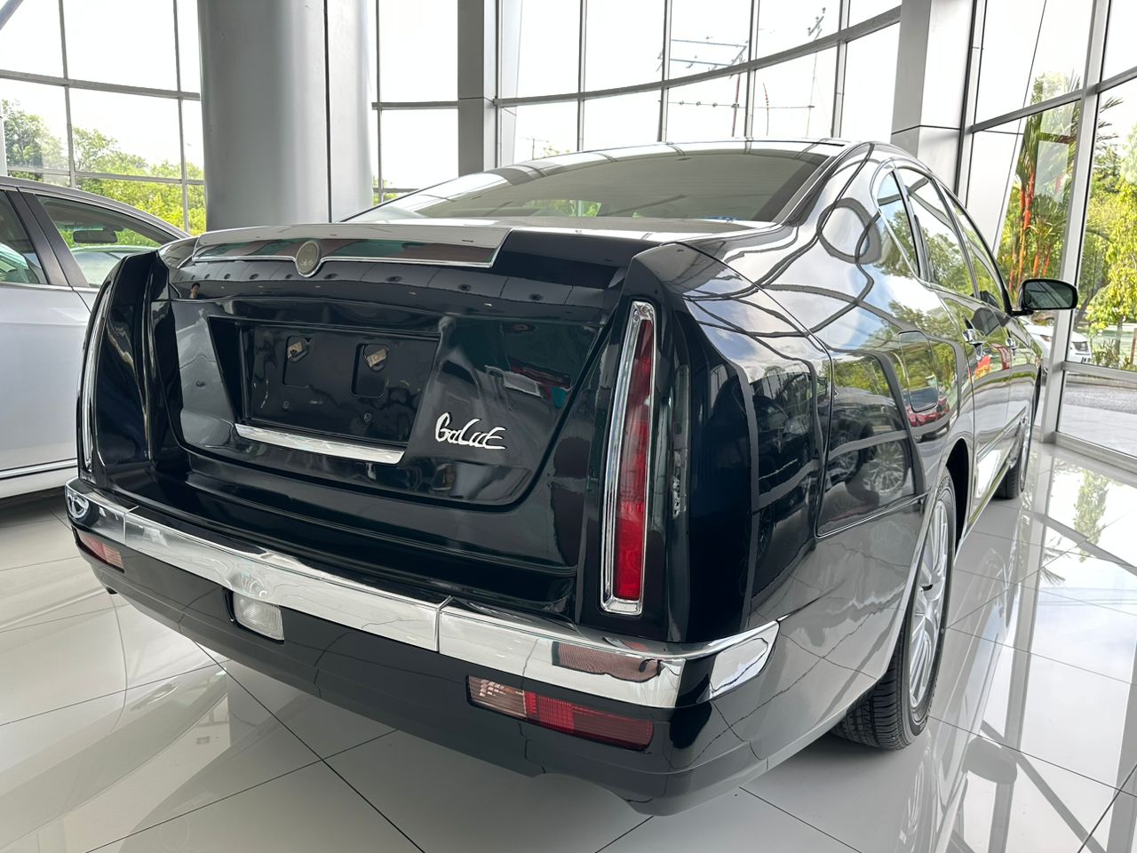 MITSUOKA GALUE 3 2.5 2495 5TIP — view 2