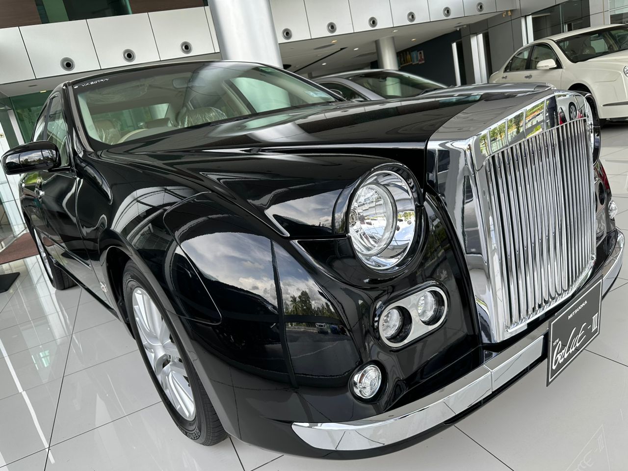 MITSUOKA GALUE 3 2.5 2495 5TIP — view 3
