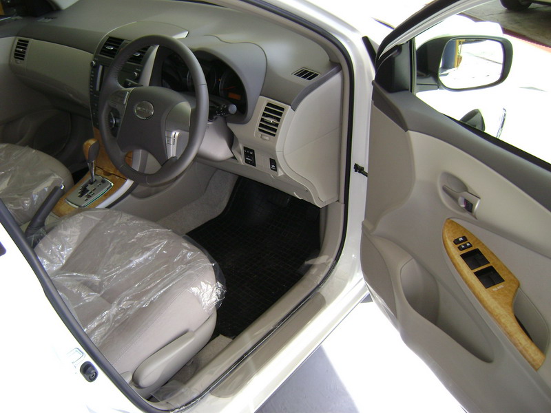MITSUOKA NOUERA 602 1.8 1797 7TIP — view 3